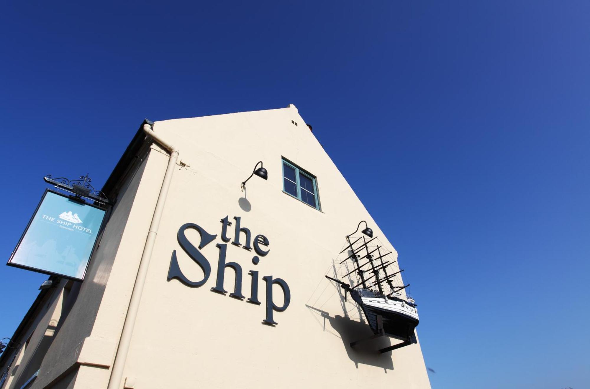 The Ship Hotel Бранкастър Екстериор снимка